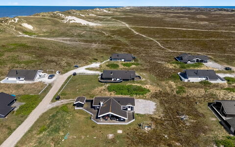 Sylta - from the Sea: Strauch, Urban Design, Ground, Backstein, Wohnung, Estate, Mauerwerk, Balkon, Landscaping