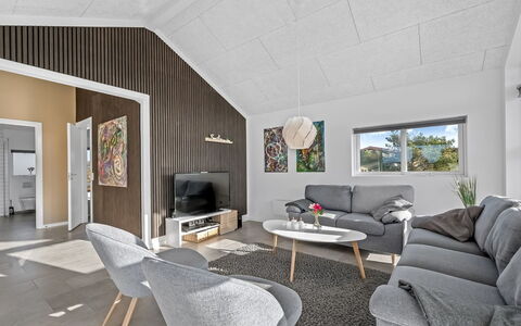 Niesina - from the Sea: Holz, Decke, Interior Design, Flooring, Wohnzimmer, Fussboden, Zuhause, Couch, Zimmer