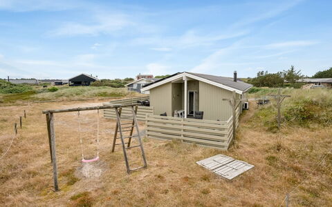 Drifa - 600M from the Sea: Dach, Grundstueck, Hütte, Zuhause, Ländliches Gebiet, Schuppen, Abstellgleis, Gartenbauten, Blockhaus, Hütte