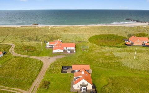 Dietlinde - 100M from the Sea: Haus, Dach, Zuhause, Hütte, Schuppen, Gartenbauten, Abstellgleis, Garten, Blockhaus, Hütte