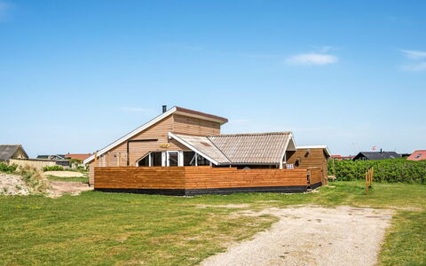 Arla - 200M from the Sea: Holz, Dach, Die Architektur, Zuhause, Haus, Hütte, Abstellgleis, Hartholz, Steigung, Estate