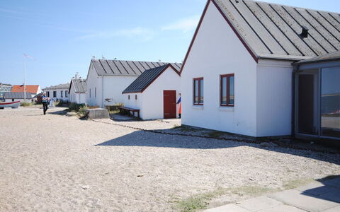 Suki - 650M from the Sea: Holz, Dach, Die Architektur, Zuhause, Haus, Hütte, Abstellgleis, Hartholz, Steigung, Estate