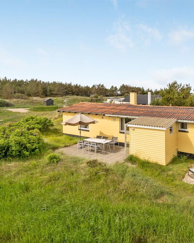 Suki - 650M from the Sea