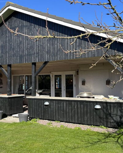 Annegret - 250M from the Sea