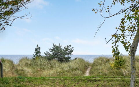 Engli - 90M from the Sea: Himmel, Blau, Natürlichen Umgebung, Vegetation, Horizont, Sommer, Ökoregion, Meer, Küsten Und Ozeanische Forms