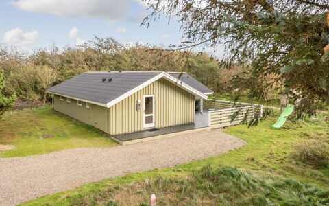 Nanne - 1Km from the Sea: Dachdecken, Hütte, Haus, Dach, Zuhause, Bauernhaus, Hütte, Estate, Dorf