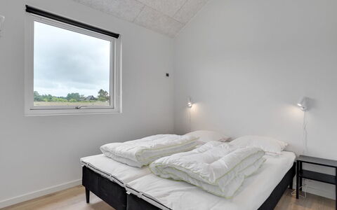 Fridel - 4Km from the Sea: Einfrieren, Schlafzimmer, Winter, Daylighting, Bedding, Schnee, Bett, Bettdecke
