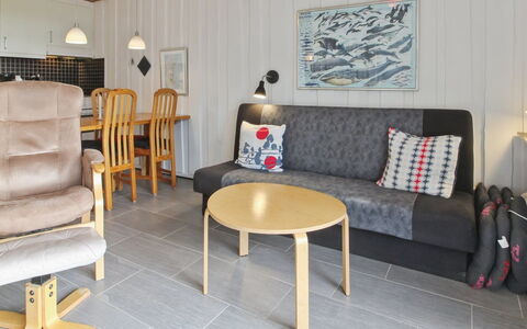 Gertruda - 2.3Km from the Sea: Möbel, Holz, Flooring, Interior Design, Fussboden, Zimmer, Wohnzimmer, Decke, Stuhl, Kaffetisch