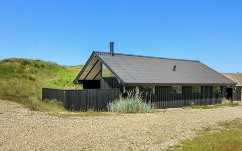 Auli - 200M from the Sea: Hütte, Schuppen, Hütte, Bauernhaus, Prärie, Hütte, Scheune, Blockhaus, Gartenbauten