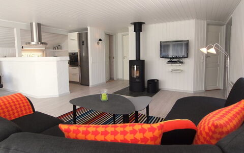 Emmarenze - 400M from the Sea: Interior Design, Flooring, Möbel, Holz, Fussboden, Decke, Wohnzimmer, Zimmer, Beleuchtung, Couch
