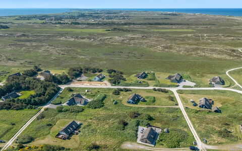 Franciska - 800M from the Sea: Dach, Grundstueck, Hütte, Zuhause, Ländliches Gebiet, Schuppen, Abstellgleis, Gartenbauten, Blockhaus, Hütte