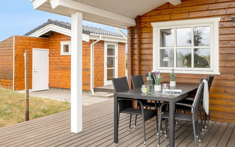 Herfrid - 600M from the Sea: Estate, Bauernhof