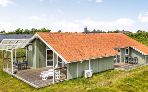 Gedda - 700M from the Sea: Pflanzengemeinschaft, Sonnenlicht, Krautige Pflanze, Garten, Plantage, Landwirtschaft, Bauernhof