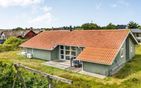 Gedda - 700M from the Sea: Pflanzengemeinschaft, Sonnenlicht, Krautige Pflanze, Garten, Plantage, Landwirtschaft, Bauernhof