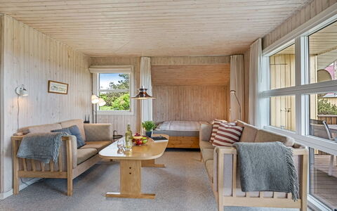 Gertine - 650M to the Fjord: Strauch, Urban Design, Ground, Backstein, Wohnung, Estate, Mauerwerk, Balkon, Landscaping
