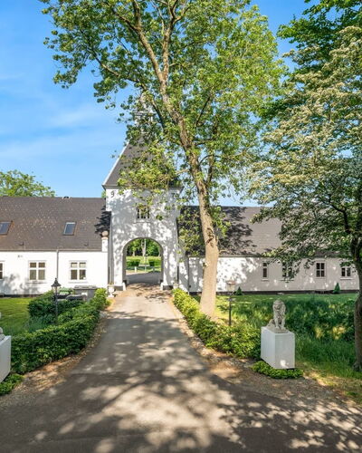 Eini - 4.5Km from the Sea