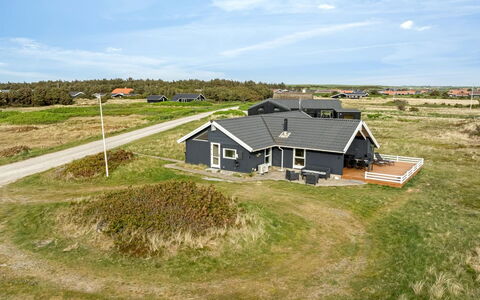 Filip - 100M from the Sea: Hütte, Schuppen, Hütte, Bauernhaus, Prärie, Hütte, Scheune, Blockhaus, Gartenbauten