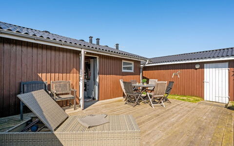 Brigit - 200M from the Sea: Holz, Haus, Hütte, Zuhause, Dach, Ländliches Gebiet, Abstellgleis, Blockhaus, Gartenbauten, Hartholz