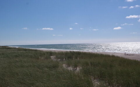 Iines - 200M from the Sea: Himmel, Blau, Natürlichen Umgebung, Horizont, Ökoregion, Strand, Meer, Küste, Küsten Und Ozeanische Forms