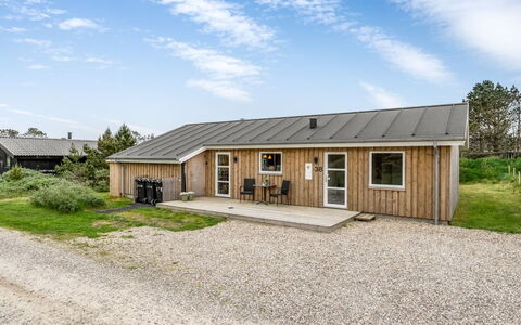 Gyrial - 950M from the Sea