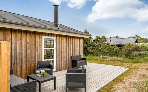 Gyrial - 950M from the Sea: Haus, Dach, Zuhause, Hütte, Schuppen, Gartenbauten, Abstellgleis, Garten, Blockhaus, Hütte