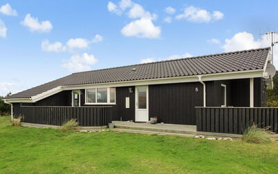 Appollina - 400M from the Sea