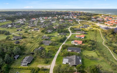 Lökea - 800M from the Sea