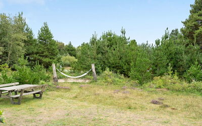 Elayne - 3Km from the Sea