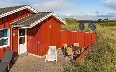Dana - 290M from the Sea: Holz, Dach, Die Architektur, Zuhause, Haus, Hütte, Abstellgleis, Hartholz, Steigung, Estate