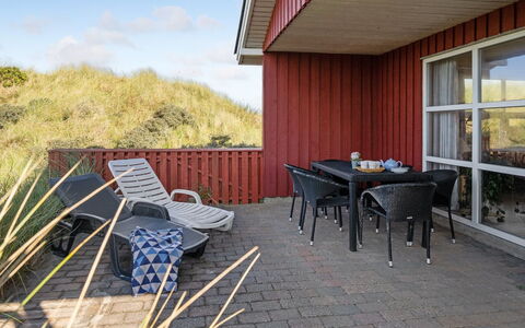 Dana - 290M from the Sea: Holz, Dach, Die Architektur, Zuhause, Haus, Hütte, Abstellgleis, Hartholz, Steigung, Estate