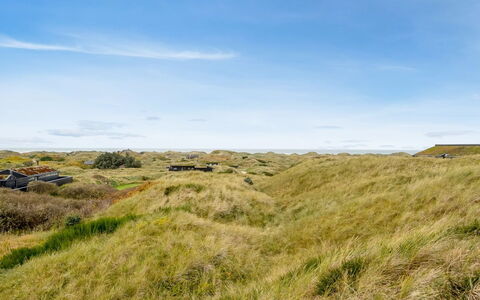 Hunved - 500M from the Sea: Himmel, Blau, Gras, Natürlichen Umgebung, Wiese, Vegetation, Ökoregion, Wolke, Natürliche Landschaft, Horizont