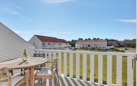 Aline - 1Km from the Sea: Die Architektur, Zuhause, Estate, Garten, Abstellgleis, Balkon, Veranda, Daylighting, Villa, Zaun