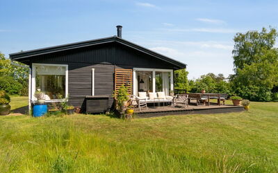 Gritt - 800M from the Sea
