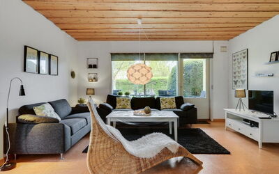 Arnulf - 400M from the Sea