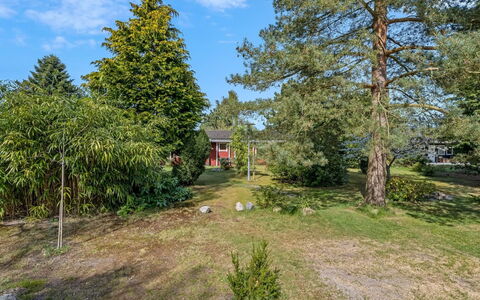 Berit - 700M from the Sea: Holz, Haus, Hütte, Zuhause, Dach, Ländliches Gebiet, Abstellgleis, Blockhaus, Gartenbauten, Hartholz