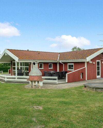Folke - 250M from the Sea