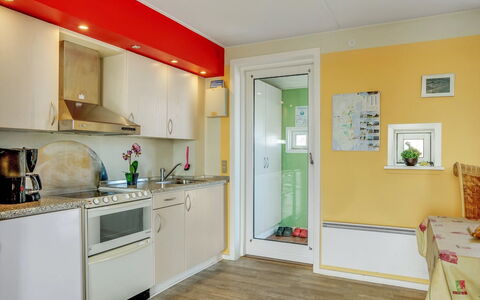 Fotij - 2.3Km from the Sea: Interior Design, Möbel, Flooring, Fussboden, Zimmer, Decke, Major Appliance, Küche, Beleuchtung, Küchengerät
