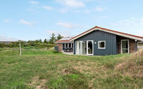 Soini - 900M from the Sea: Dach, Grundstueck, Hütte, Zuhause, Ländliches Gebiet, Schuppen, Abstellgleis, Gartenbauten, Blockhaus, Hütte