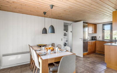 Anetta - 200M from the Sea