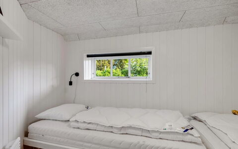 Giesela - 975M from the Sea: Wand, Holz, Decke, Flooring, Fussboden, Interior Design, Schlafzimmer, Zimmer, Planke, Bett