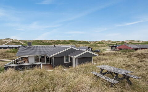Ozeana - from the Sea: Strauch, Urban Design, Ground, Backstein, Wohnung, Estate, Mauerwerk, Balkon, Landscaping