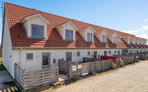 Nermin - 300M from the Sea: Hütte, Schuppen, Hütte, Bauernhaus, Prärie, Hütte, Scheune, Blockhaus, Gartenbauten