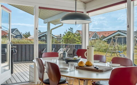 Nedelko - 250M from the Sea: Dach, Zuhause, Stuhl, Tür, Küche & Esszimmer Tisch, Schatten, Veranda, Hartholz, Holzbeize, Terrasse