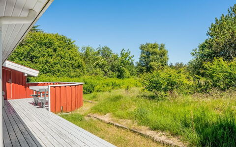 Anneke - 2Km from the Sea: Die Architektur, Dach, Zuhause, Verbundwerkstoff, Daylighting, Abstellgleis, Auffahrt