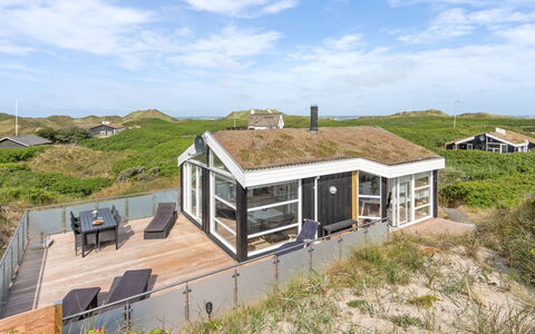 Swerting - 230M from the Sea: Zuhause, Hütte, Veranda, Abstellgleis, Bauernhaus, Outdoor Struktur