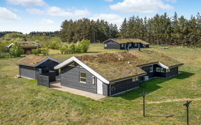 Frerich - 1.5Km from the Sea