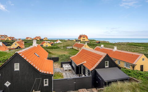 Armina - 75M from the Sea: Hütte, Hütte, Stockfotografie, Bauernhof
