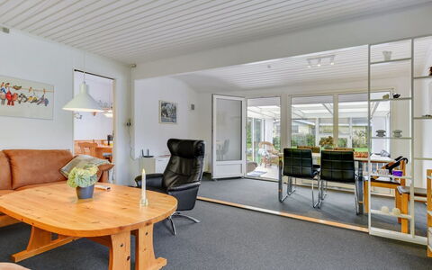 Cenia - 450M from the Sea: Möbel, Interior Design, Flooring, Decke, Fussboden, Stuhl, Tabelle, Beleuchtung, Wohnzimmer, Zimmer