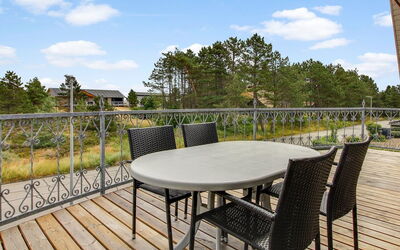 Lissa - 2.4Km from the Sea
