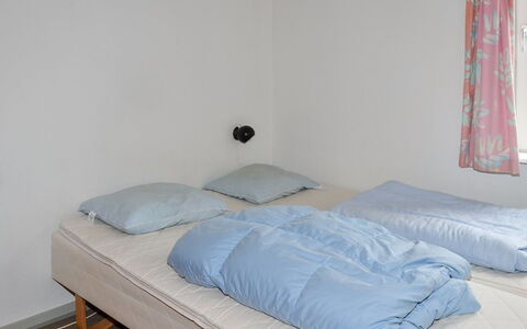 Urmas - 1Km from the Sea: Bett, Schlafzimmer, Möbel, Bettdecke, Bedding, Linens, Fussboden, Textil, Interior Design, Beleuchtung